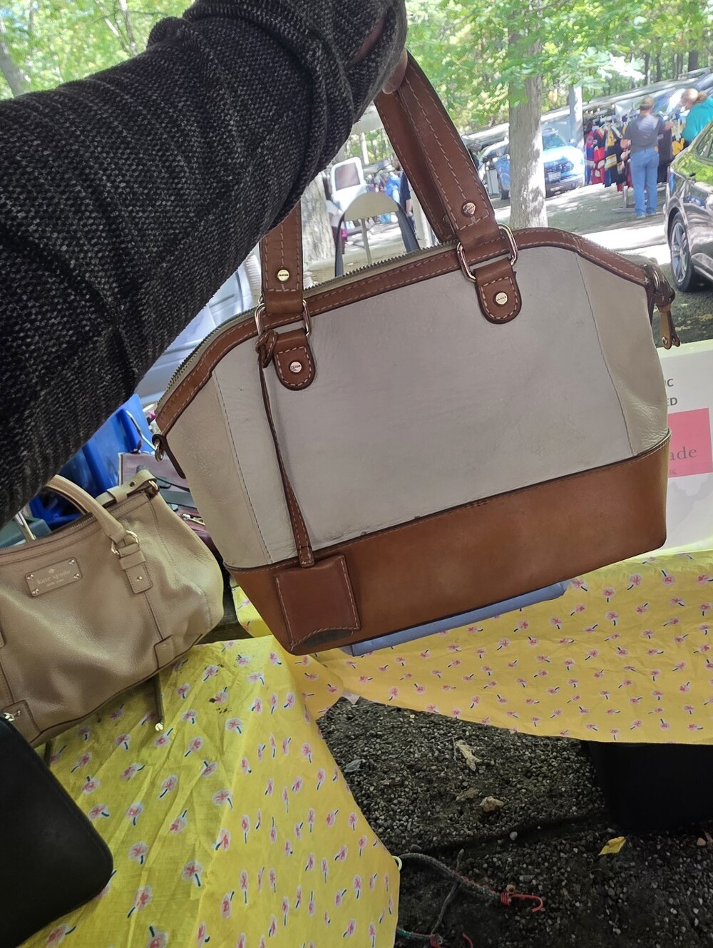 Danier Leather Two-Tone Tote Bag - Beige and Brown